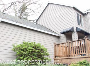 4437 SW Pomona St, Portland, OR 97219