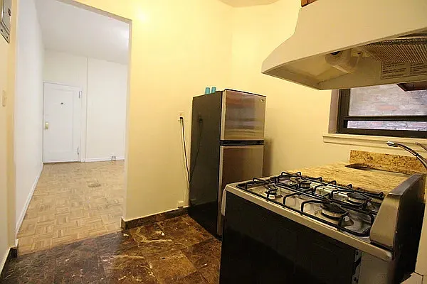 Rented by Luxor Homes & Investment Realty | media 17