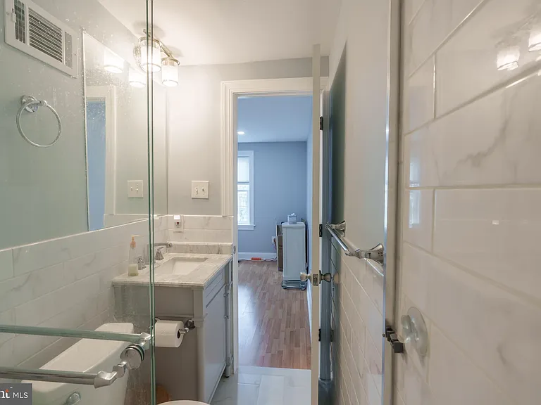 5776 Yellowrose Ct — Photo 25