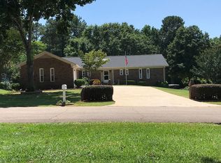 5013 Pleasant View Cir, Gainesville, GA 30504