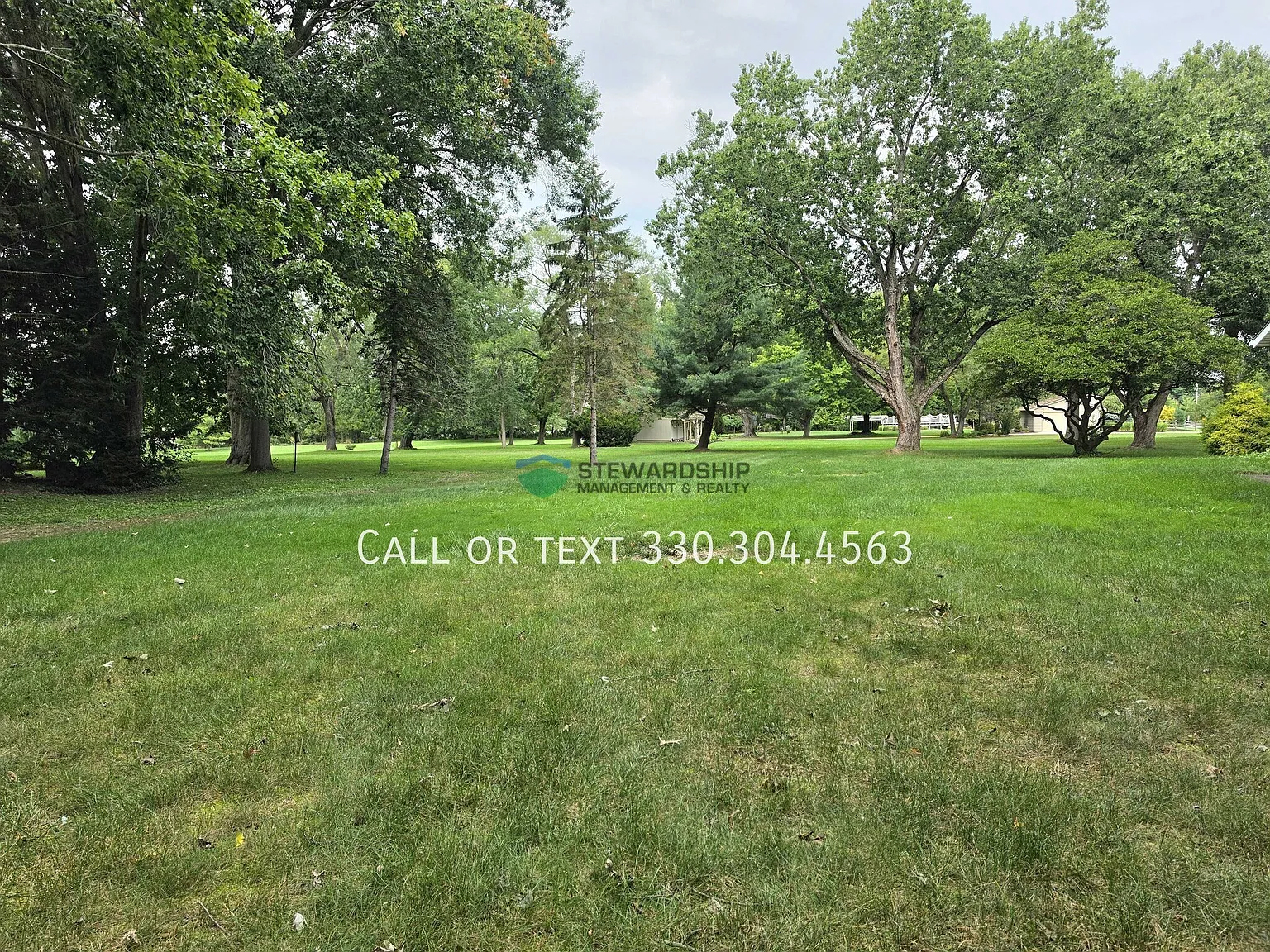 Three-Bedroom, Three-Bathroom Home In Hartville Available Now! — Photo 4