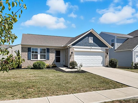 3rd image of 678 Emerald Dr
