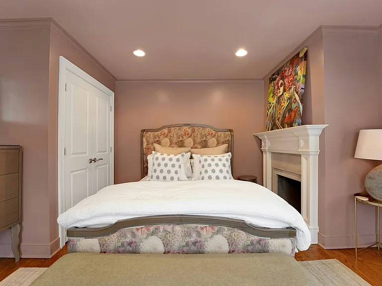 41 Fairview Ave — Photo 44