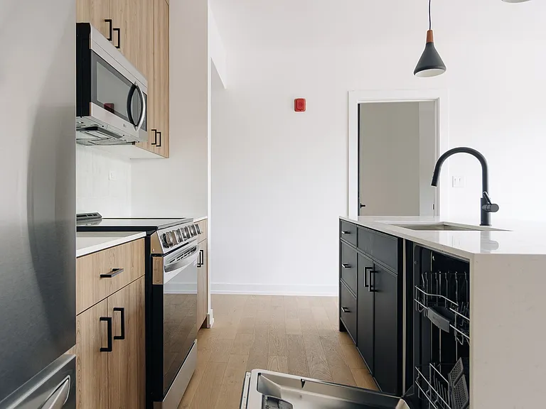 2 Bedroom, 2 Bath (05 Tier)