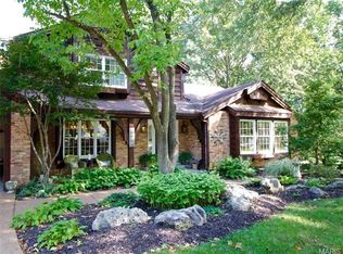 16200 Pepper View Ct, Chesterfield, MO 63005