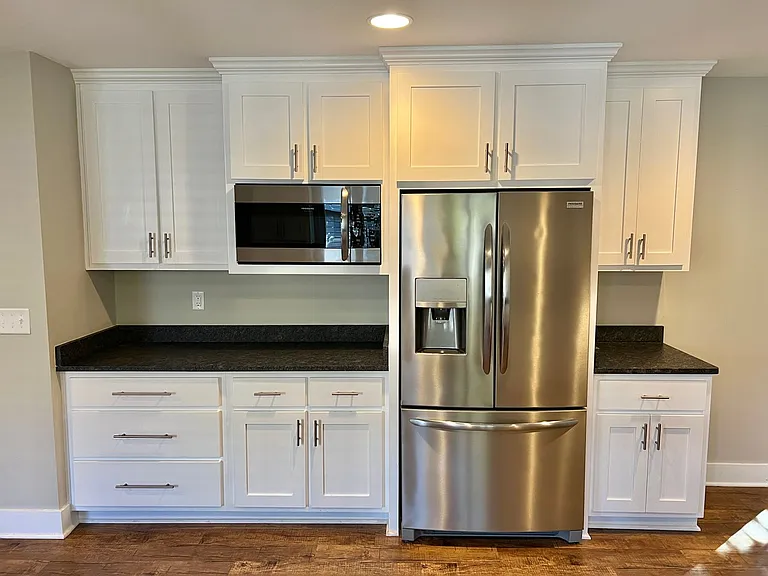 604 Rudolph Ave — Photo 8
