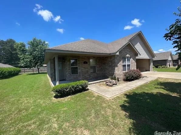 110 Joy St, Higginson, AR 72068