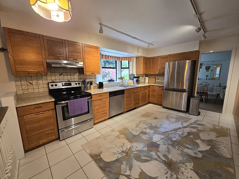 1511 Fintry Pl — Photo 9