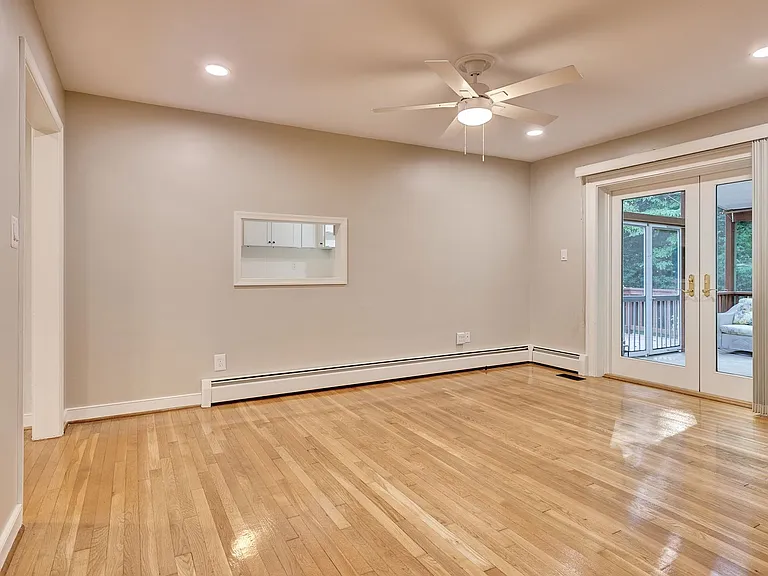 114 Richards Rd — Photo 19