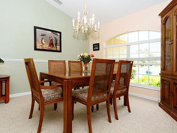 5th image of 2189 Palm Ct