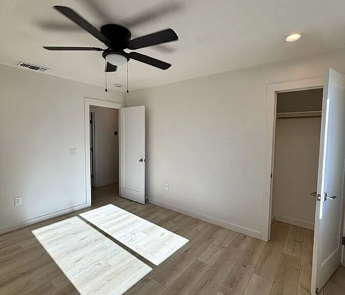 2521 49th Ave #2 — Photo 7