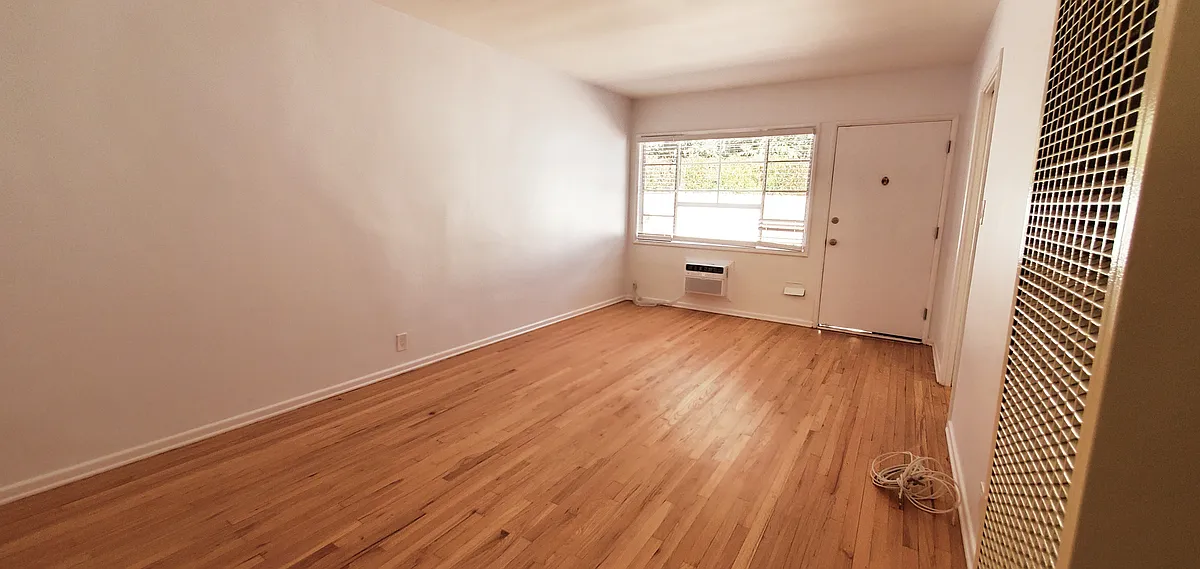 Building Photo - 2519 Griffith Park Blvd #2519