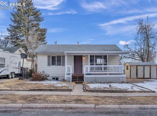 1011 Stewart Pl, Colorado Springs, CO 80910
