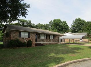 705 Butler St, Tahlequah, OK 74464