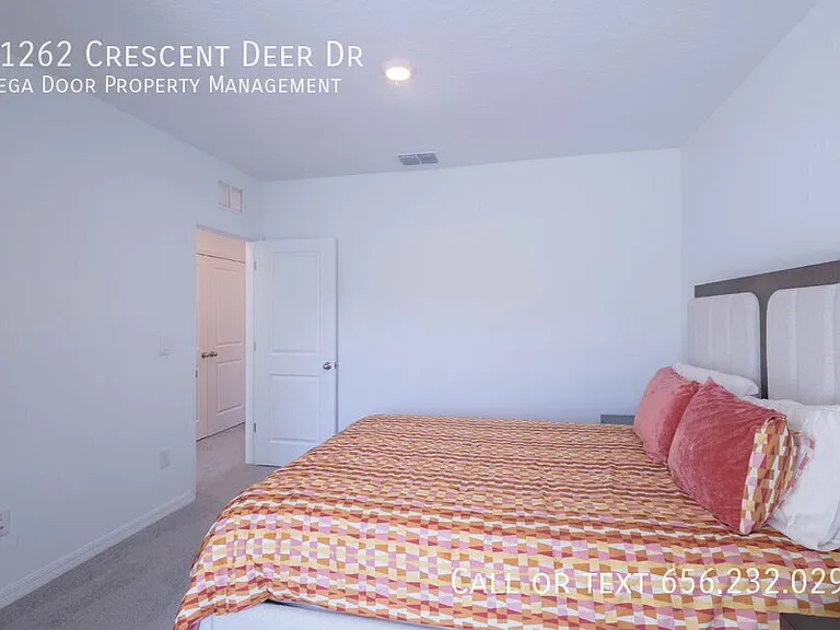 11262 Crescent Deer Dr — Photo 30