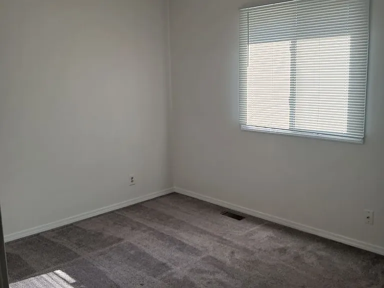7947 Twin Oaks Rd — Photo 2