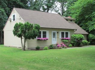 16 Division St, Cornwall, NY 12518