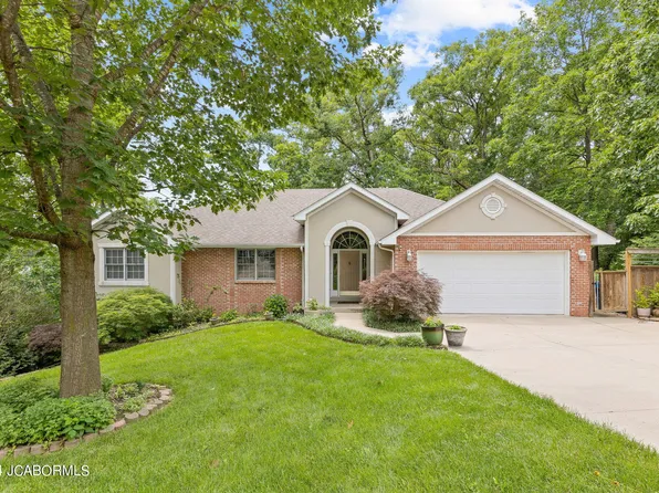 2006 Timber Rd, Jefferson City, MO 65101