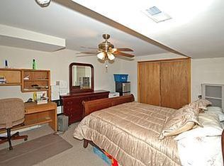 25 Seneca Trl, Branchburg, NJ 08876