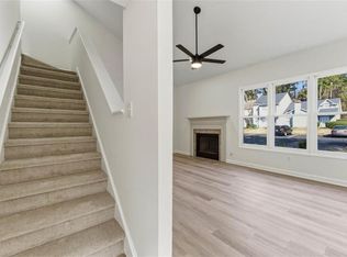 2263 Wellington Cir, Lithonia, GA 30058