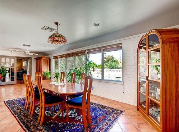 4th image of 5635 E Lincoln Dr #43