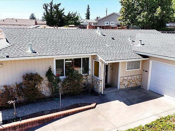 2nd image of 4516 Edwards Ln