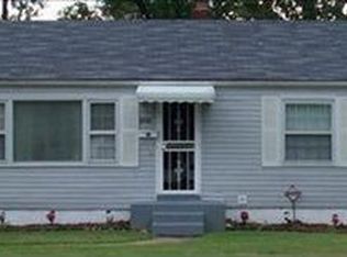 7600 Mallard Dr, Saint Louis, MO 63133