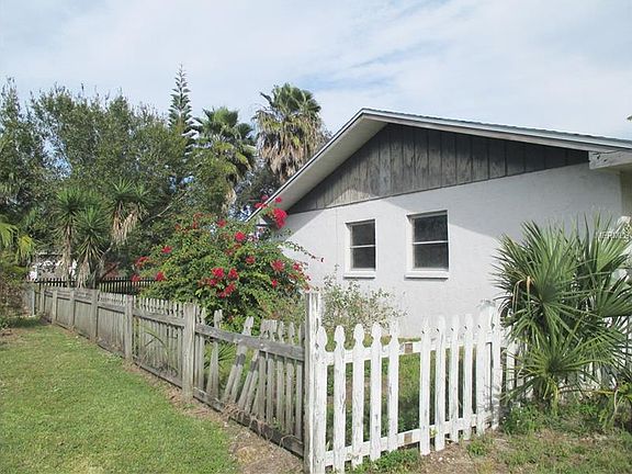 2nd image of 19250 Edgewater Dr