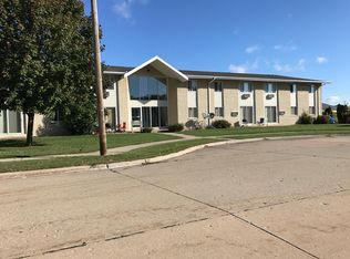 1320 Clayton Ct APT 208, Oshkosh, WI 54902
