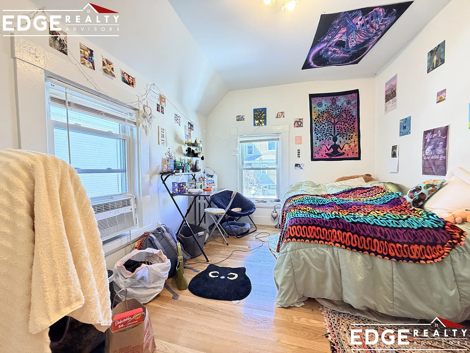 4 bed, $3,000 — Photo 3
