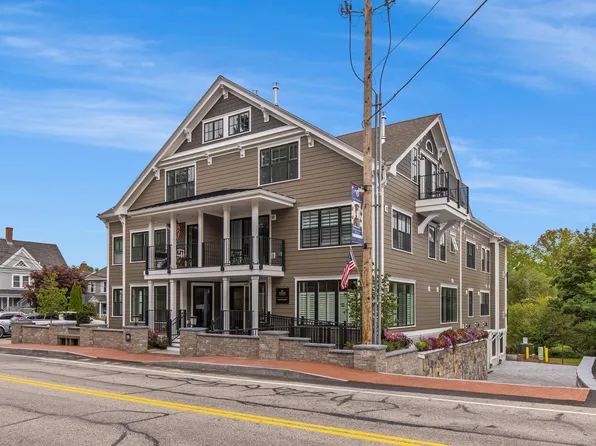 298 York St 10, York, ME 03909