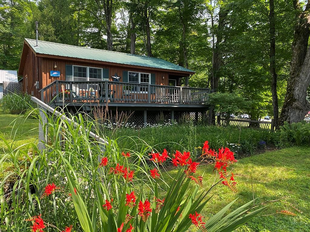 167 Lakeview Rd, Eagle Bay, NY 13331 Zillow