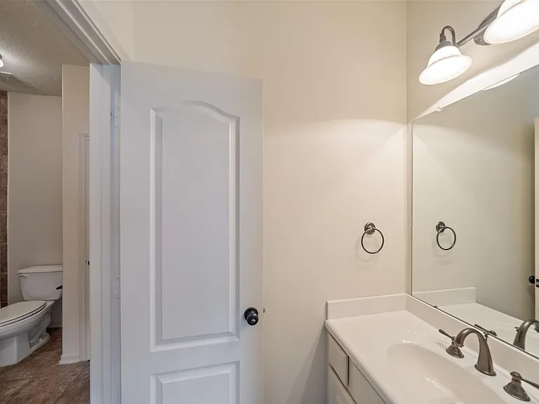 14318 Red Creek Cove Ln — Photo 41