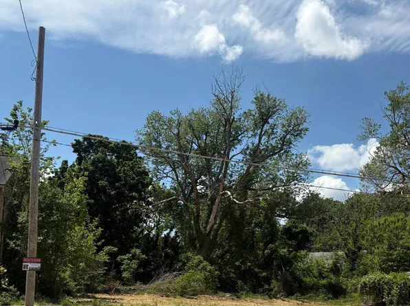 303 E Broadway, Salem, NJ 08079