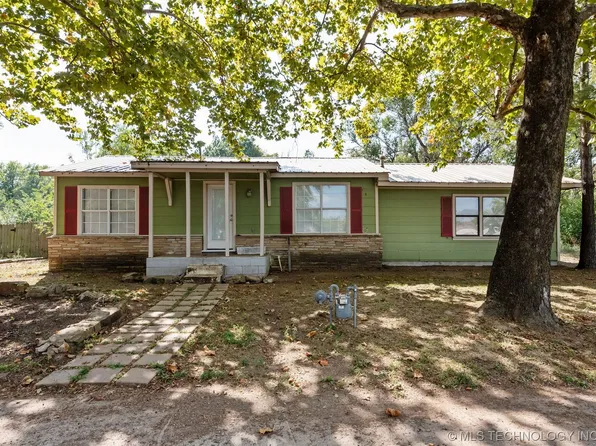 246 N 6th St, Porter, OK 74454