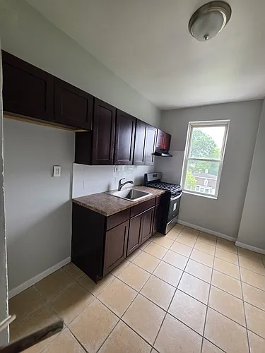6-8 Glenwood Ave Photo 1