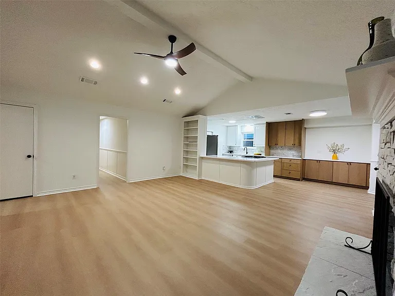 12118 Dorrance Ln — Photo 6