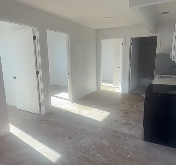 1803 Weeks Ave #11C — Photo 1