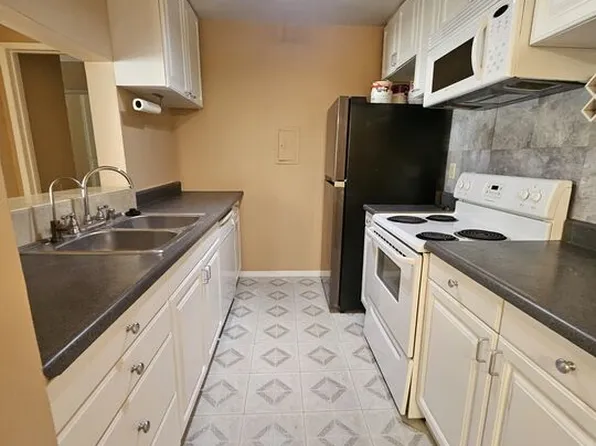 5460 White Oak Ave Unit C223, Encino, CA 91316