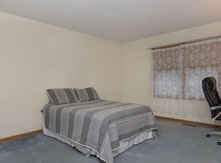 135 Meadow St, Milford, CT 06461