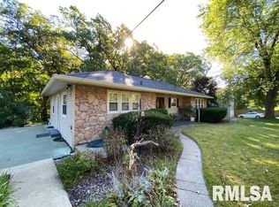 3322 8th St, Moline, IL 61265