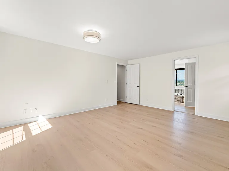 Large Master Bedroom