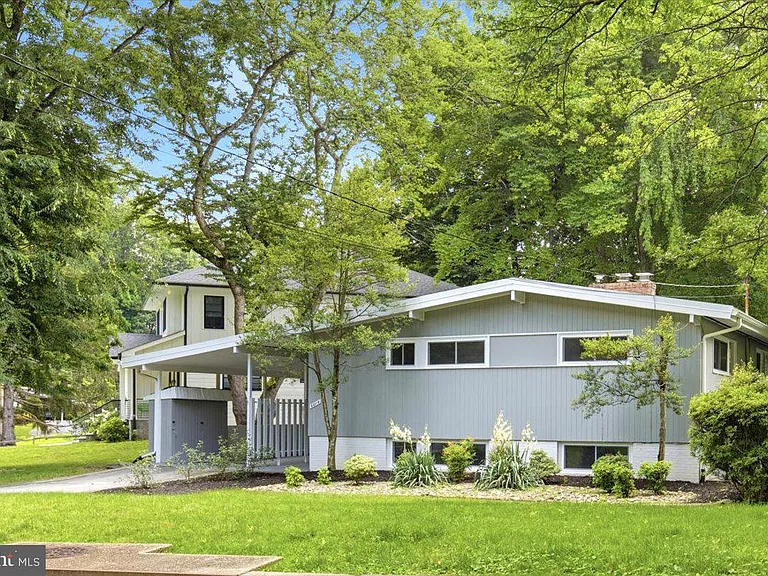 6614 Melody Ln — Photo 43