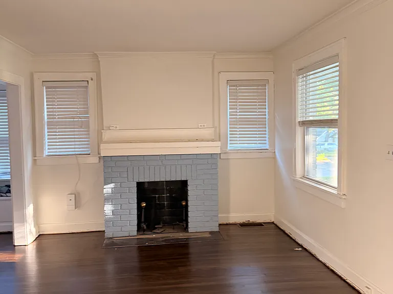 5643 Olive St — Photo 6