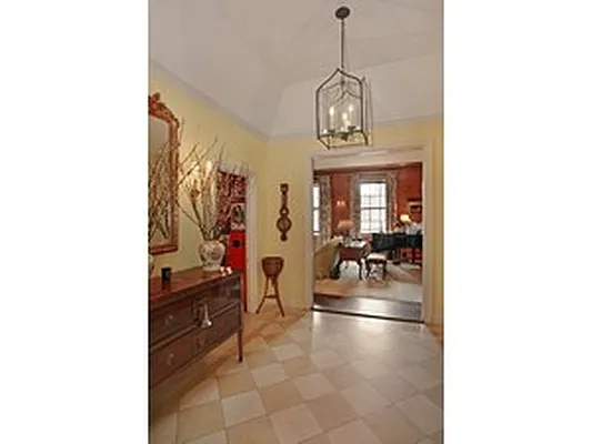 Sold by Corcoran | media 19