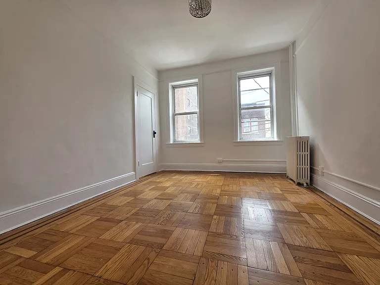 12 66th St #B2 — Photo 14