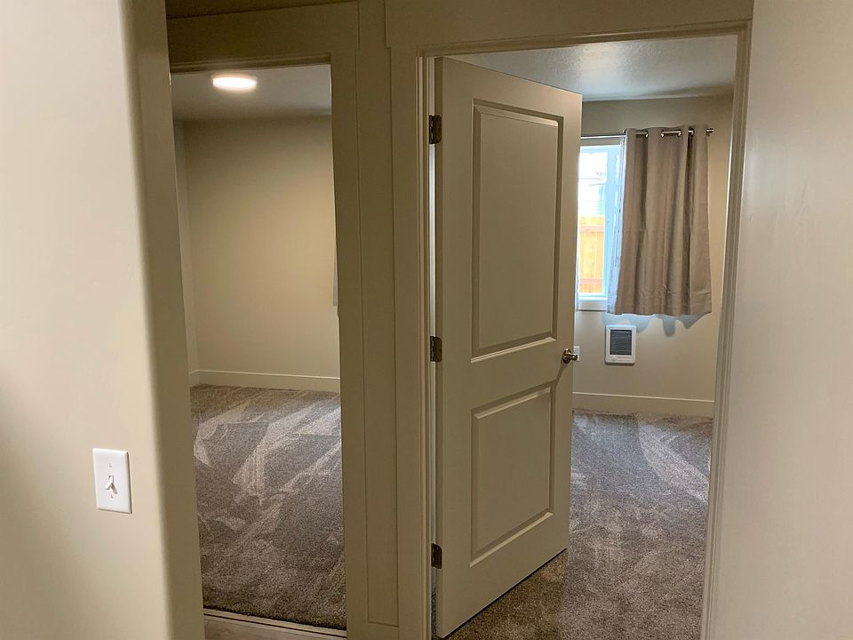 Kendall1430 S 4th Ave. Pocatello, ID 83201 2 1430 S 4th Ave