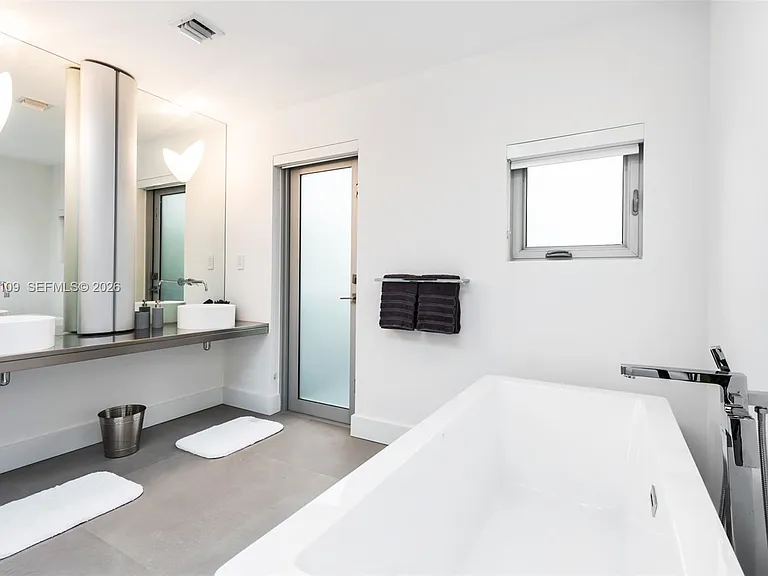 1785 Fairhaven Pl — Photo 24
