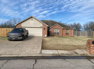11228 S 274 East Ave, Coweta, OK 74429