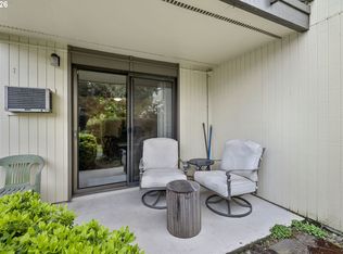 4059 Donald St APT D, Eugene, OR 97405